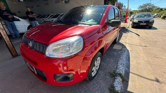 FIAT UNO 1.0 EVO ATTRACTIVE 8V FLEX 4P MANUAL FIAT UNO 1.0 EVO ATTRACTIVE 8V FLEX 4P MANUAL